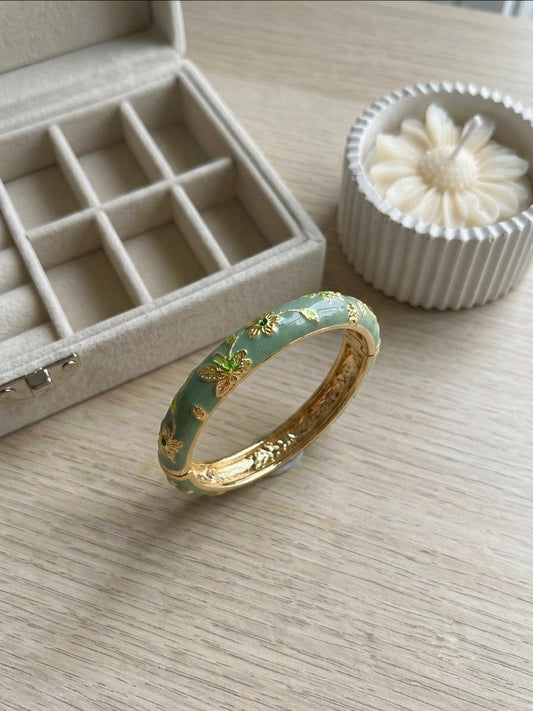 Sage Green Enamel Bangle