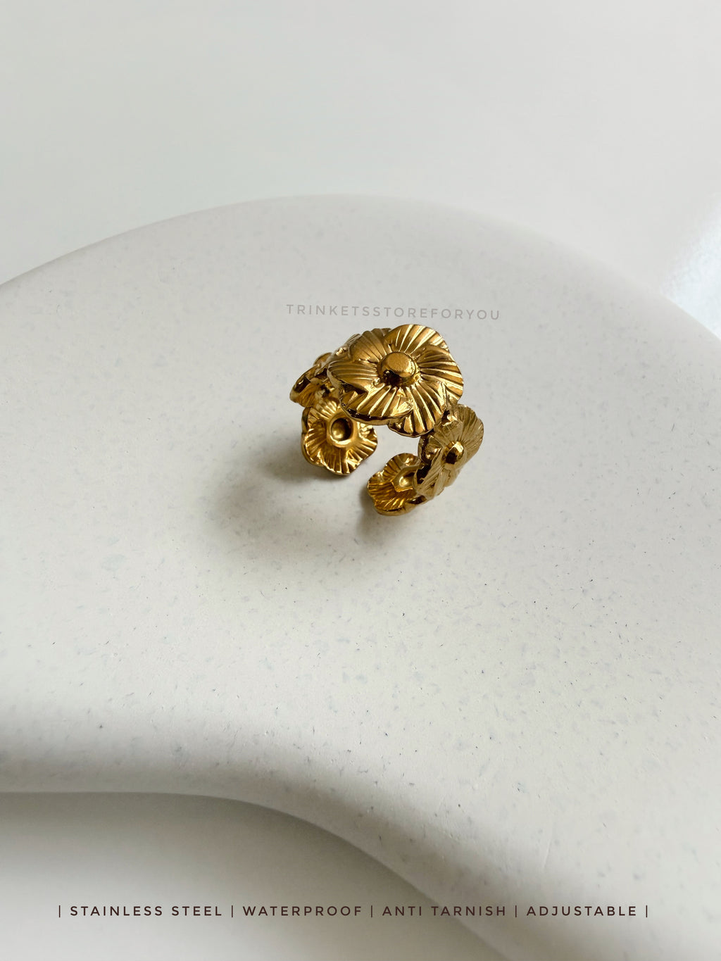 Floral Fingerring