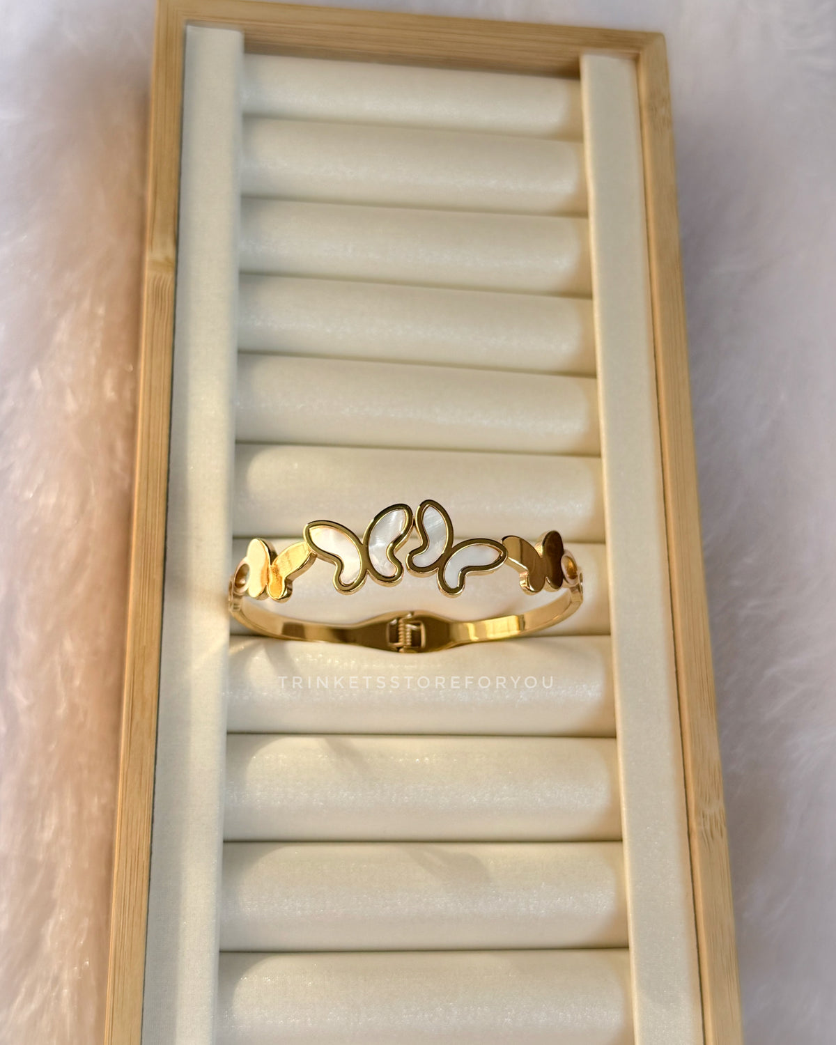 Luxe Butterfly Kada