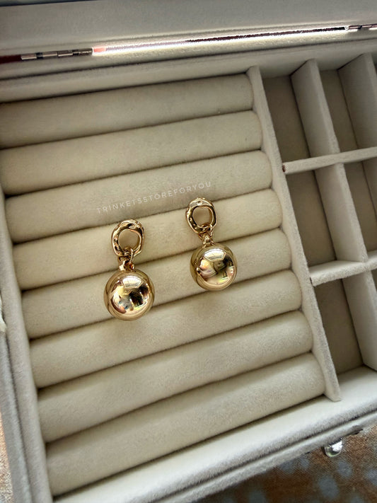 Golden Globe earrings