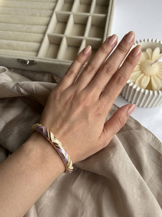 Lavender enamel bangle