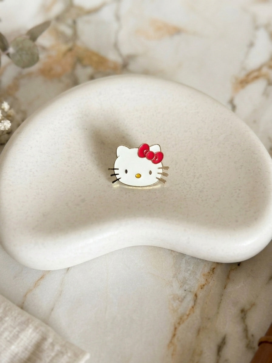 Kitty Pin