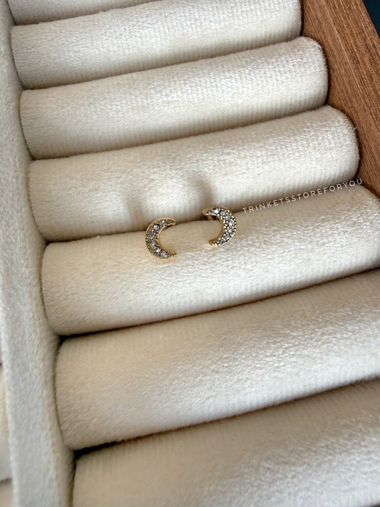 Moon Studs