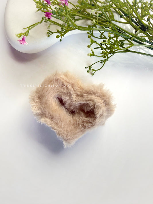 Latte Fur Clutch