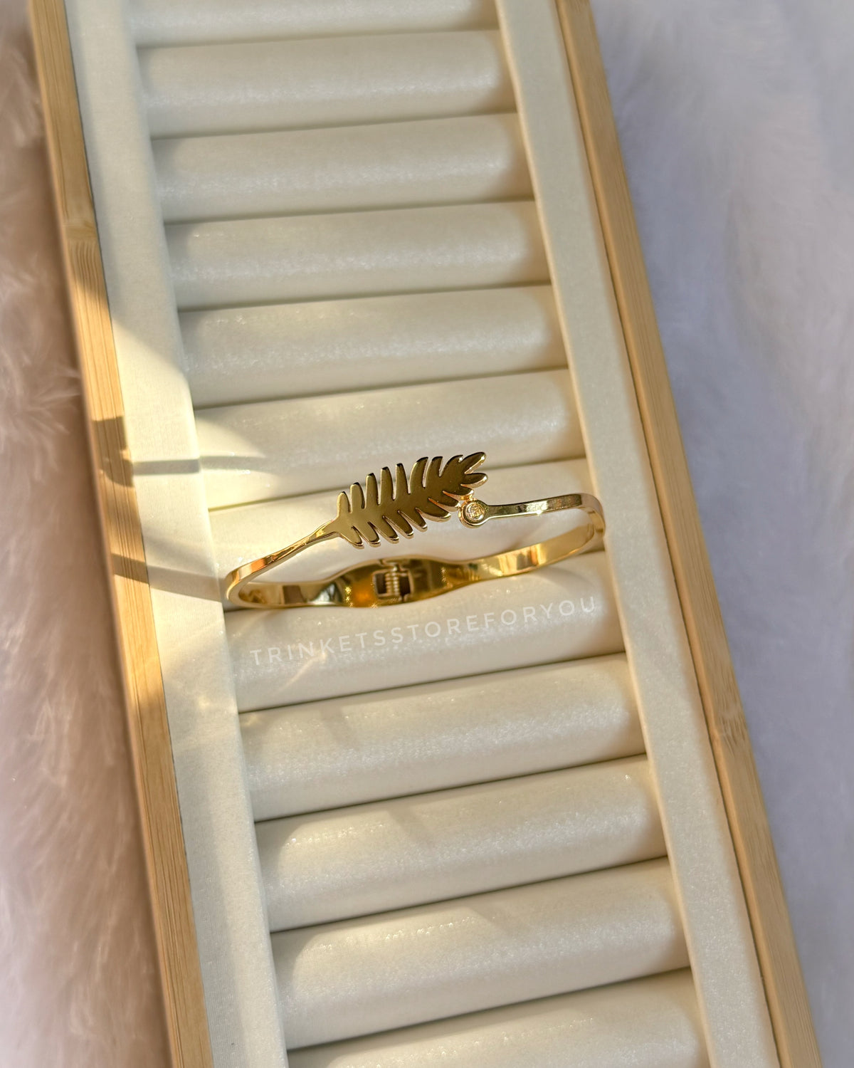 The Fern kada
