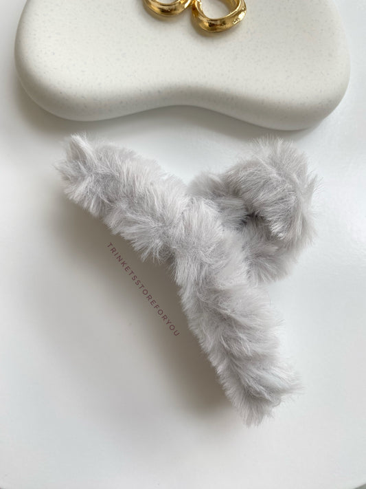 Faux Claw Clutches