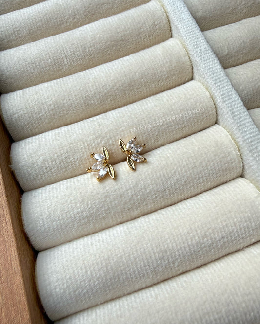 Lotus Bloom Ball Back Studs