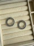 Round Studs