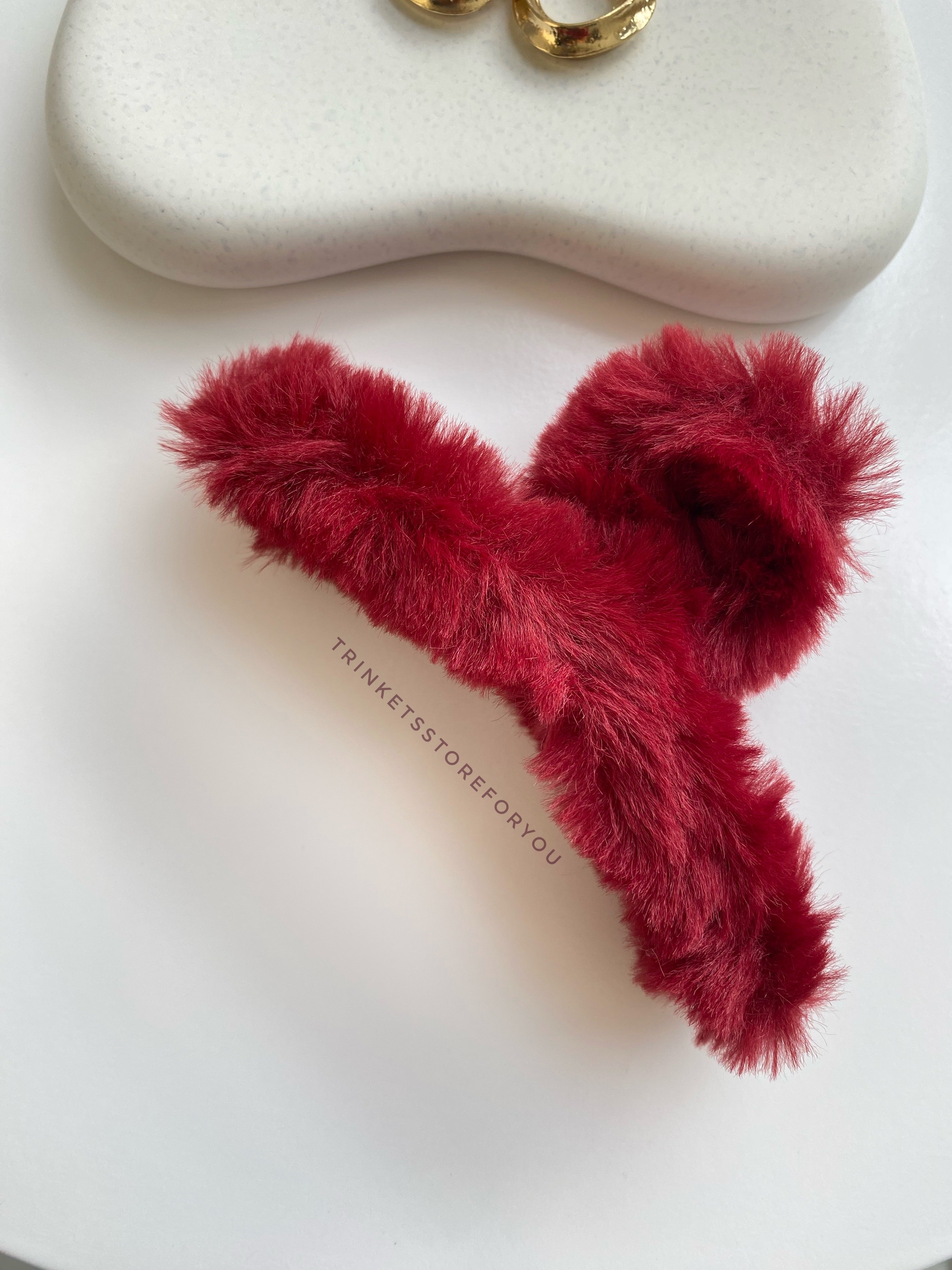 Faux Claw Clutches