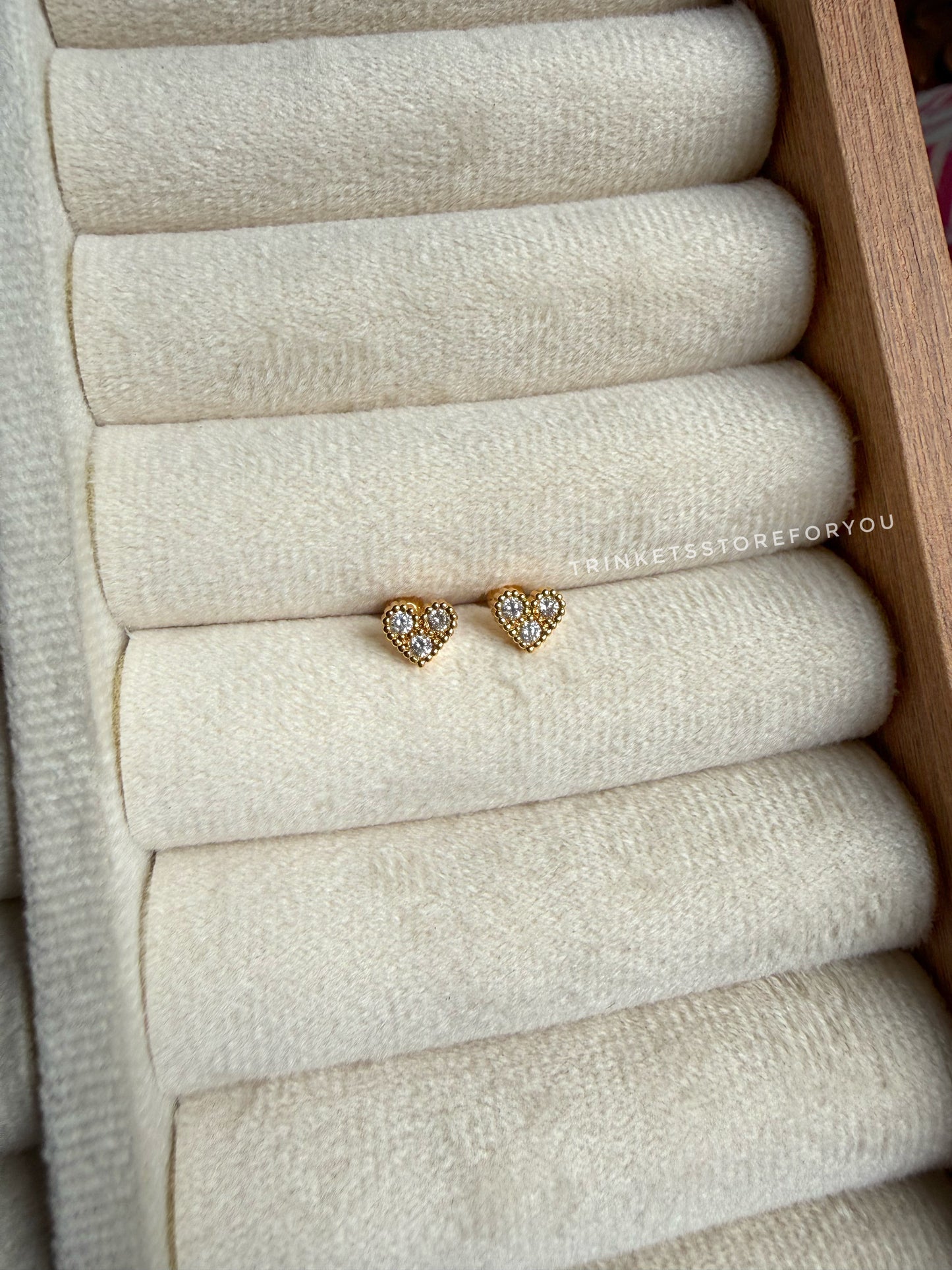 Cupid Studs