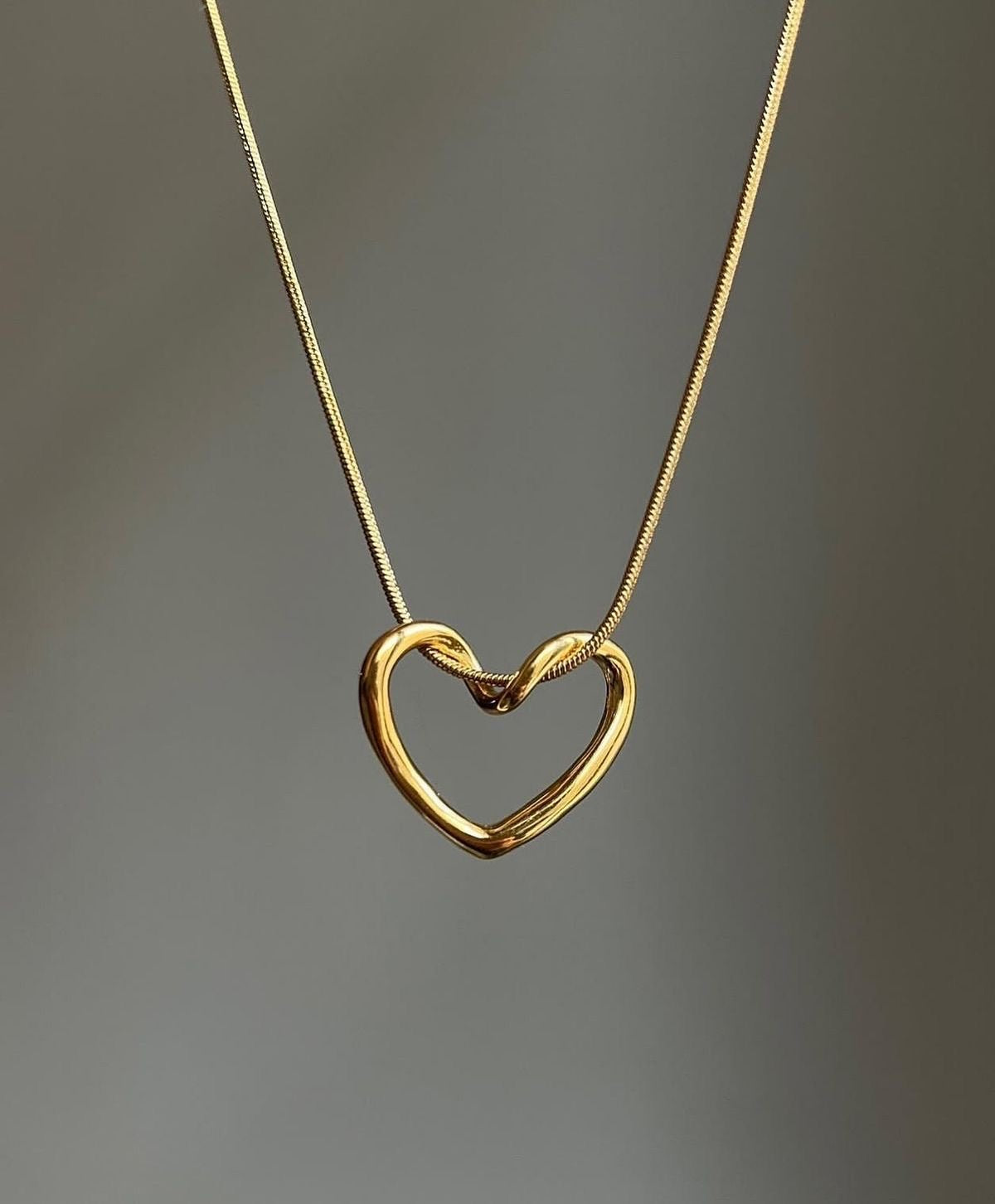 Viral Heart Necklace