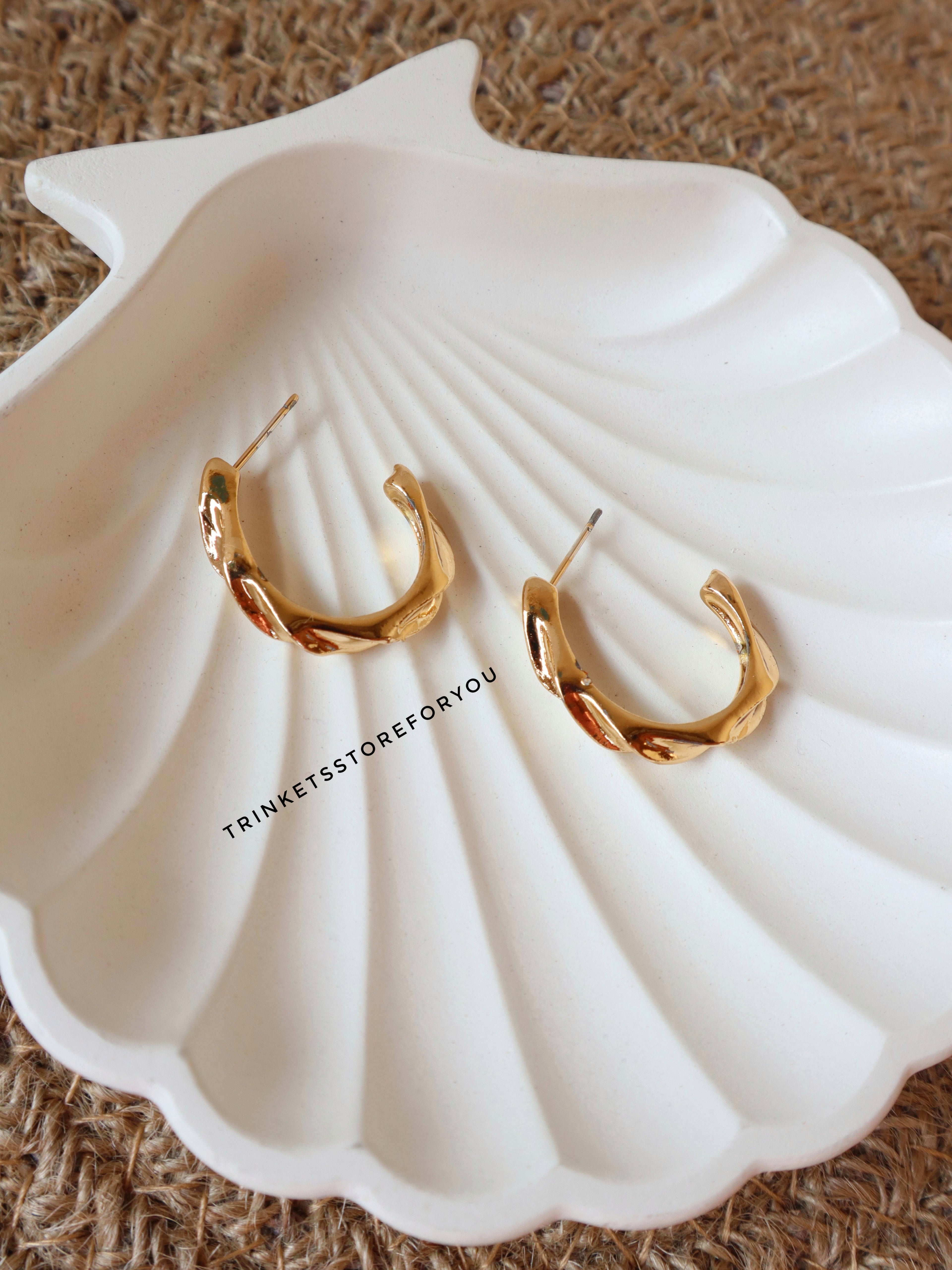 Minimal Semi Hoops